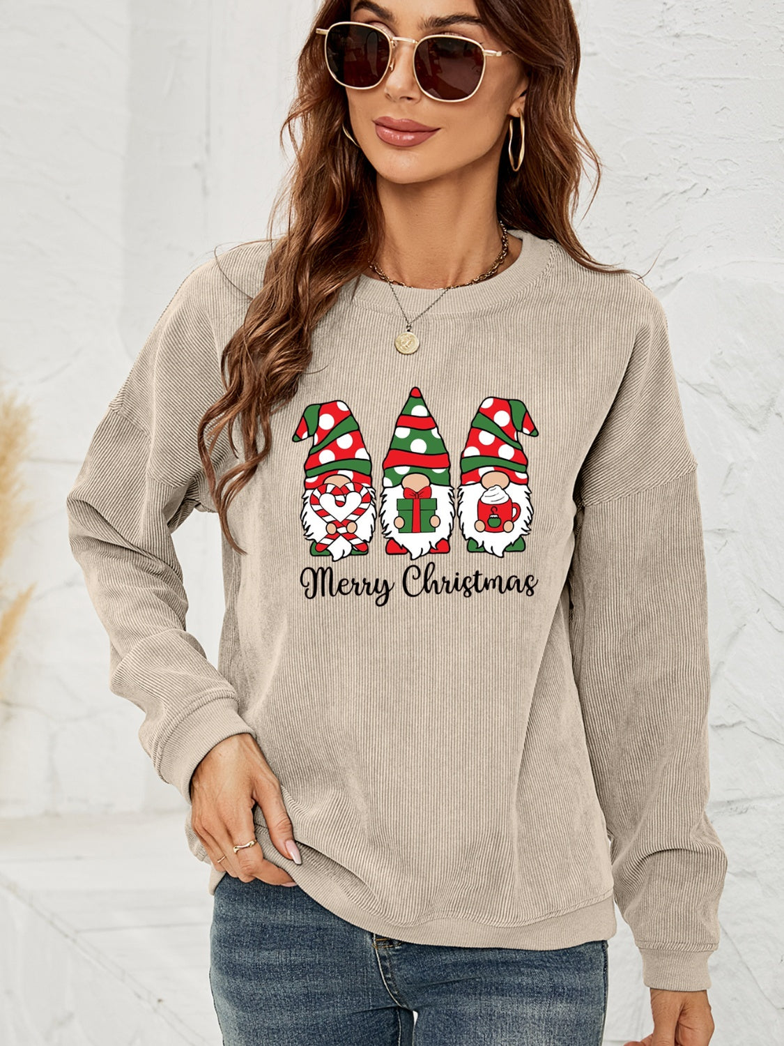 MERRY CHRISTMAS Graphic Sweatshirt