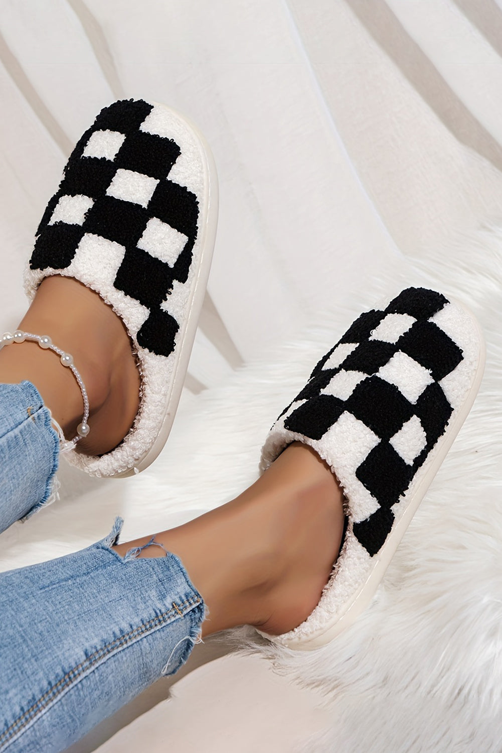 Black Checkered Print Fuzzy Slip On Winter Slippers